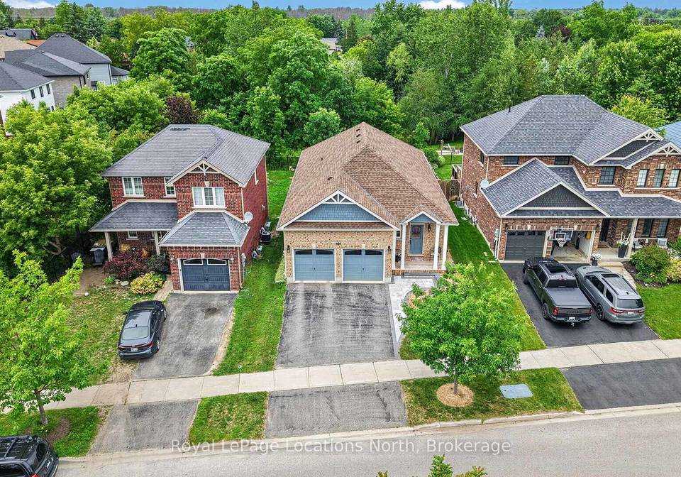 165-findlay-drive-collingwood-ontario-s13505990