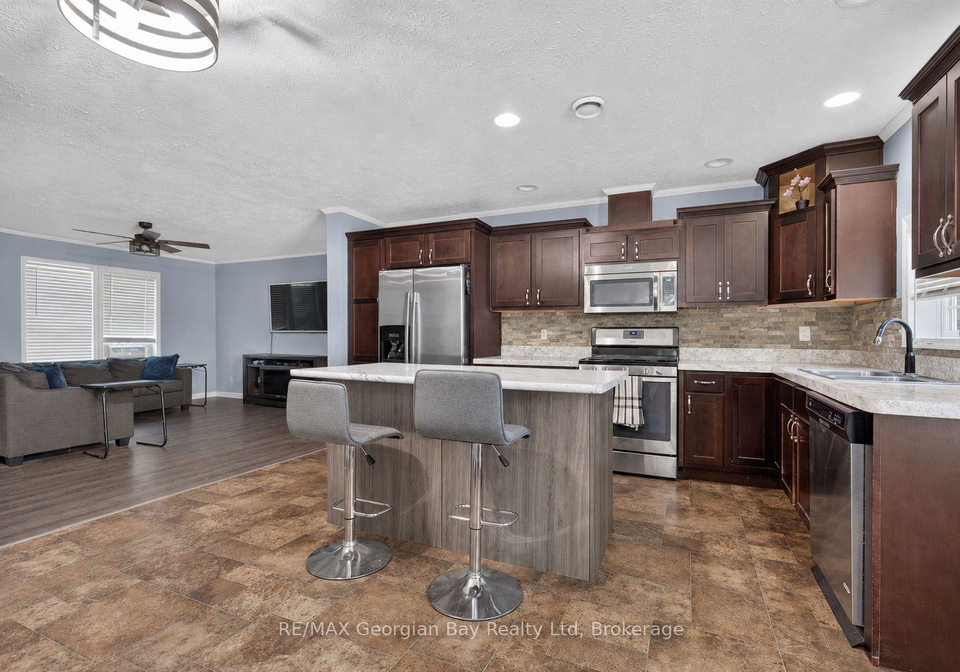 927-vindin-street-midland-ontario-s13506250