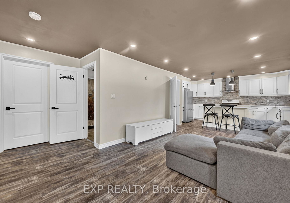 3391-beachview-avenue-s-severn-ontario-s13508244