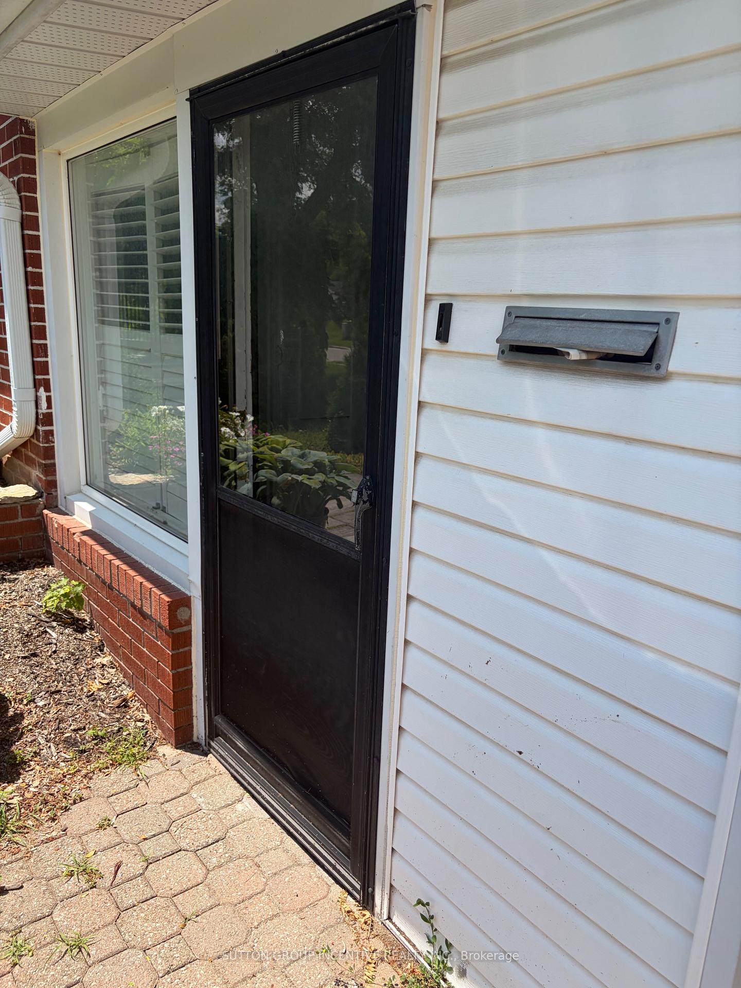240-wellington-street-e-barrie-ontario-s13508732