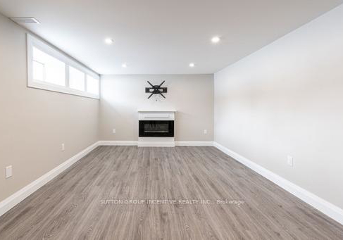 240-wellington-street-e-barrie-ontario-s13508732