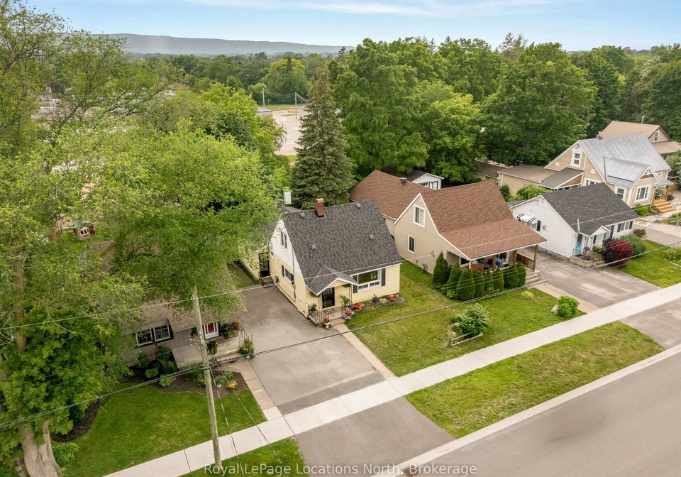 520-maple-street-collingwood-ontario-s13512900