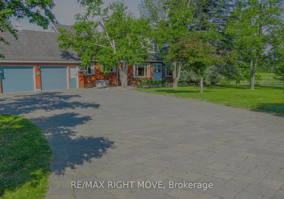 9992-hwy-12-highway-oro-medonte-ontario-s13513504