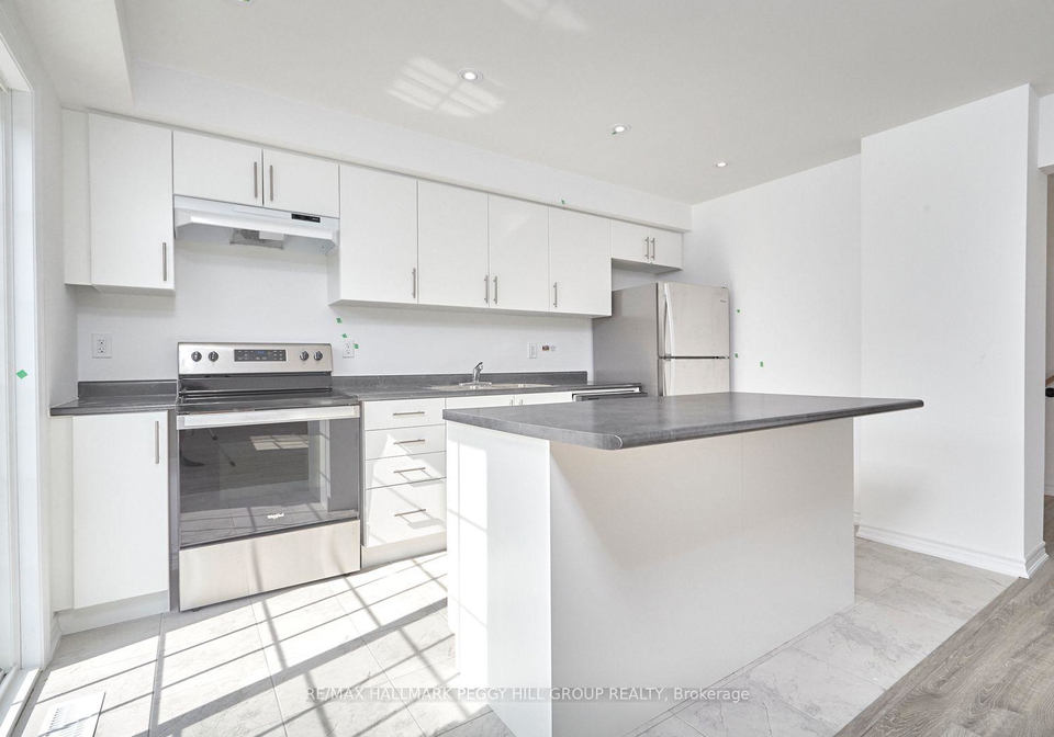 8-andean-lane-barrie-ontario-s13514318