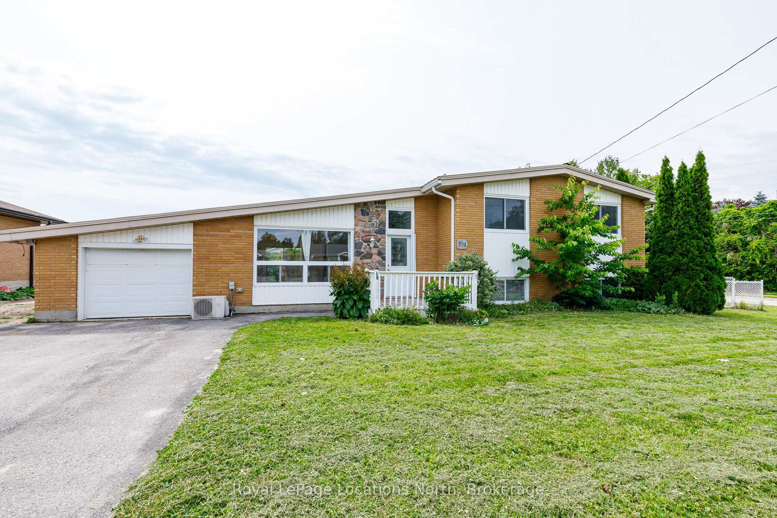 594-oak-street-collingwood-ontario-s13515080