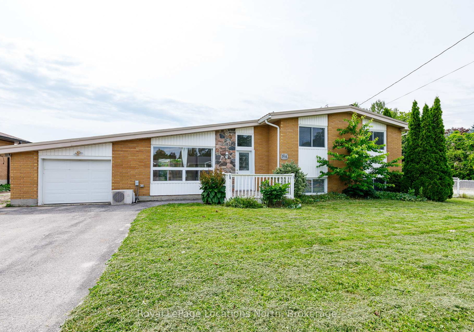 594-oak-street-collingwood-ontario-s13515080
