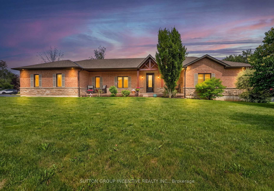 1-galrich-court-oro-medonte-ontario-s13516320