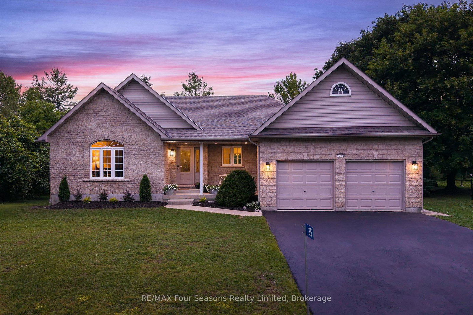 25-kelley-crescent-wasaga-beach-ontario-s13517334