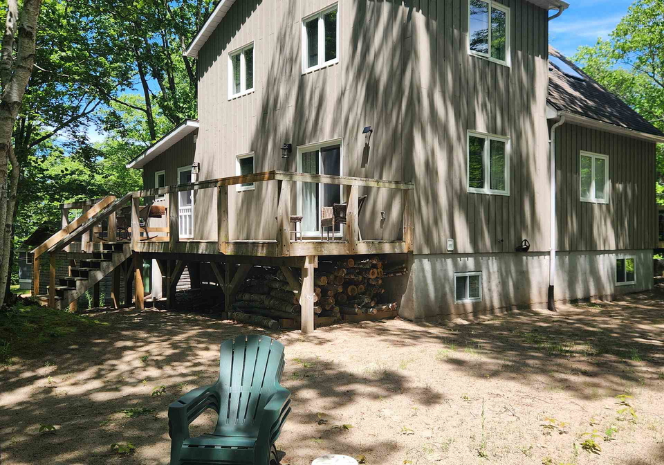 5-myiinggans-miikaan-lane-christian-island-30-ontario-s13521302
