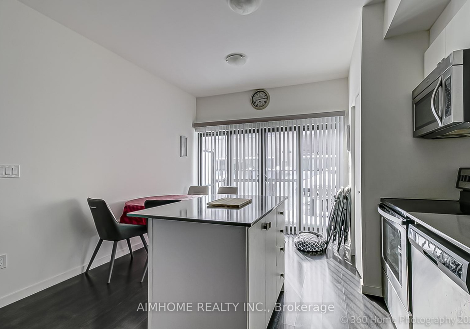 369-essa-road-barrie-ontario-s13522622