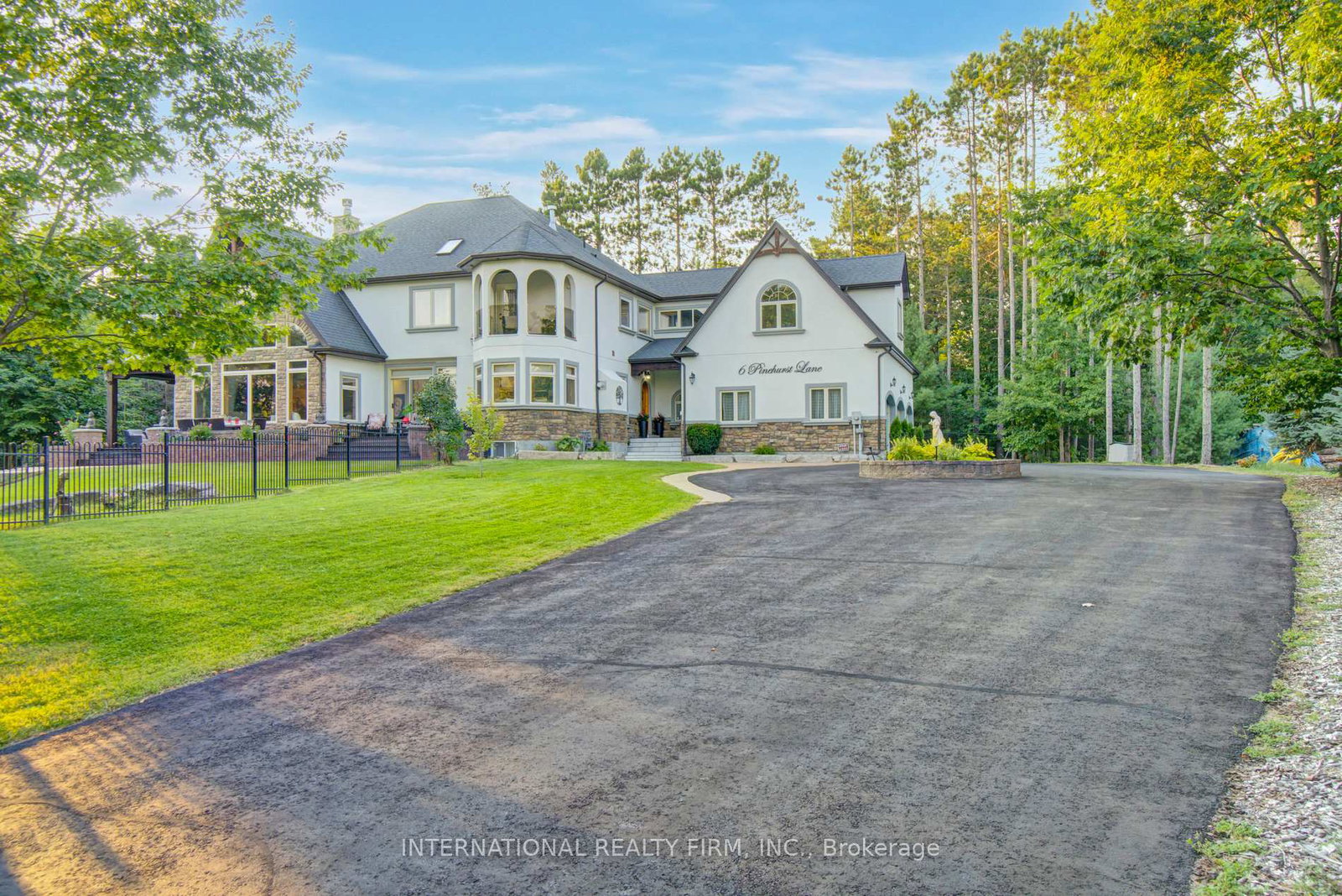 6-pinehurst-lane-springwater-ontario-s13523312