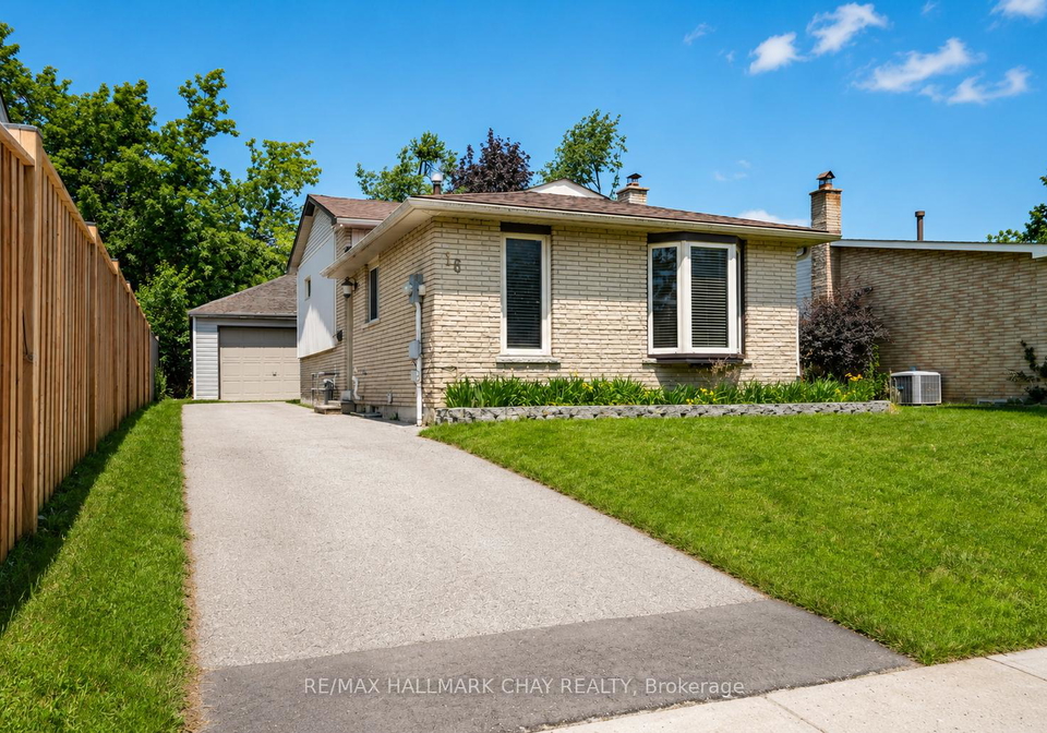16-austen-lane-barrie-ontario-s13525564