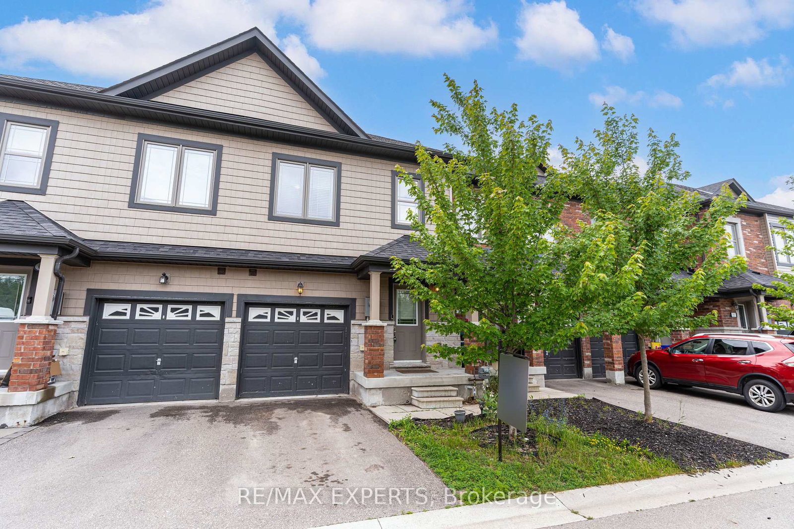21-cygnus-crescent-barrie-ontario-s13526664