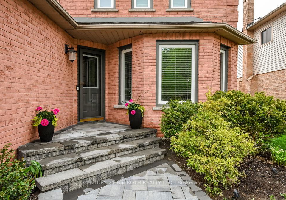 27-brandon-crescent-orillia-ontario-s13526992