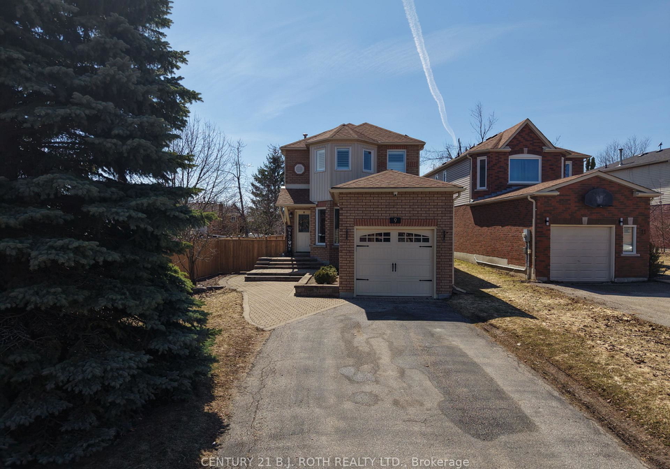 9-laidlaw-drive-n-barrie-ontario-s13527110