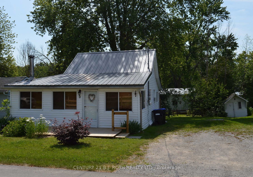 9-ridge-avenue-ramara-ontario-s13528118