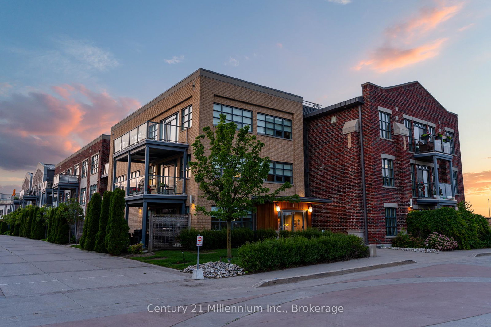 1-shipyard-lane-collingwood-ontario-s13529388