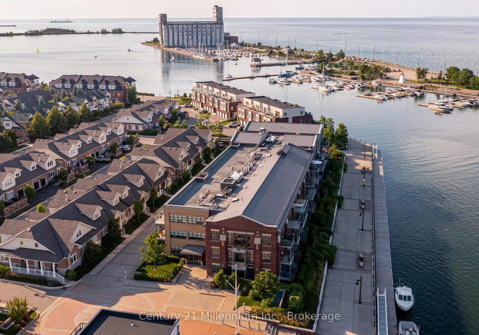 1-shipyard-lane-collingwood-ontario-s13529388