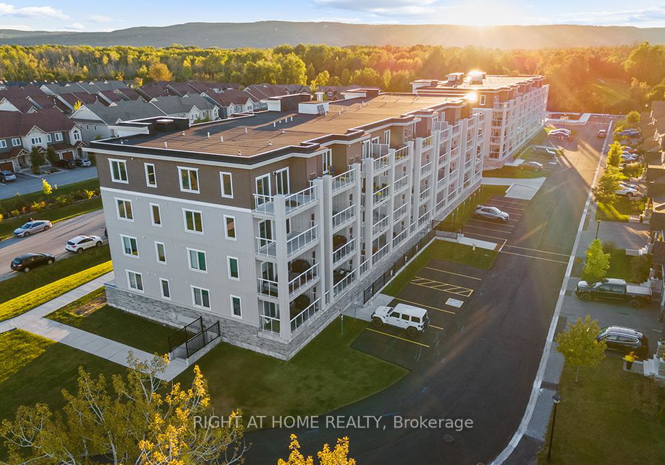 5-spooner-crescent-collingwood-ontario-s13530594