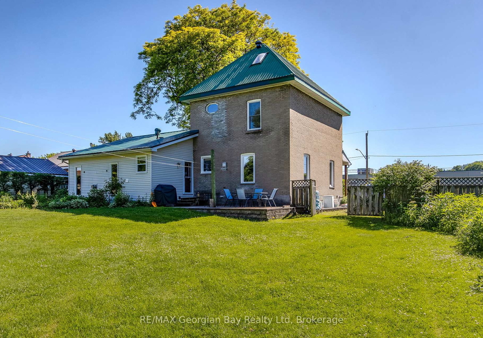 305-lindsay-street-e-midland-ontario-s13532984