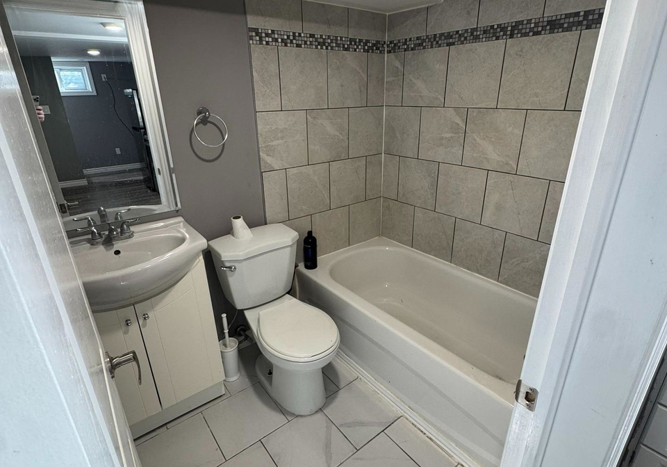 210-owen-street-barrie-ontario-s13533118