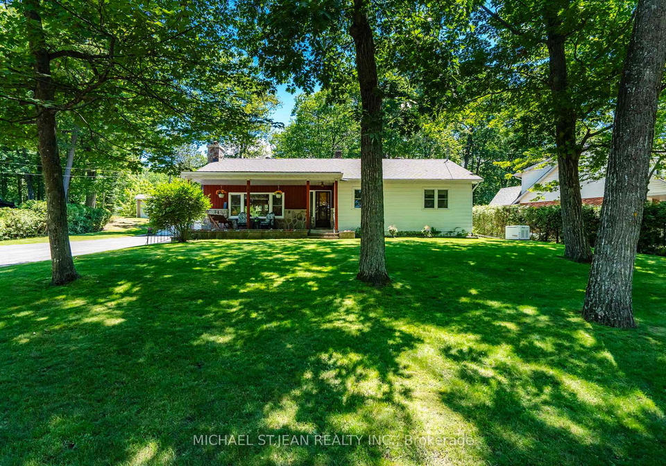 223-tiny-beaches-road-tiny-ontario-s13533246