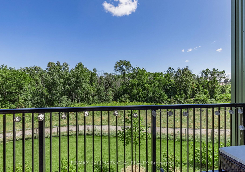 5-chef-lane-barrie-ontario-s13533338