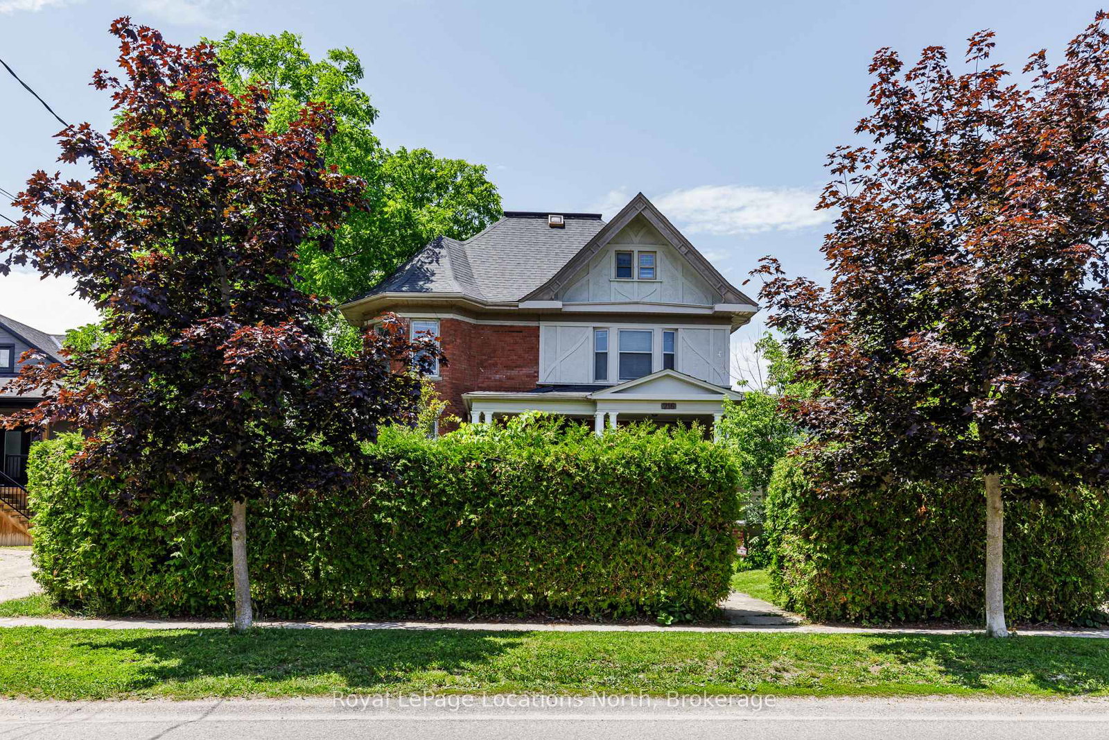 216-cedar-street-collingwood-ontario-s13534876