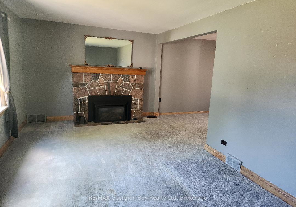 874-yonge-street-n-midland-ontario-s13535028