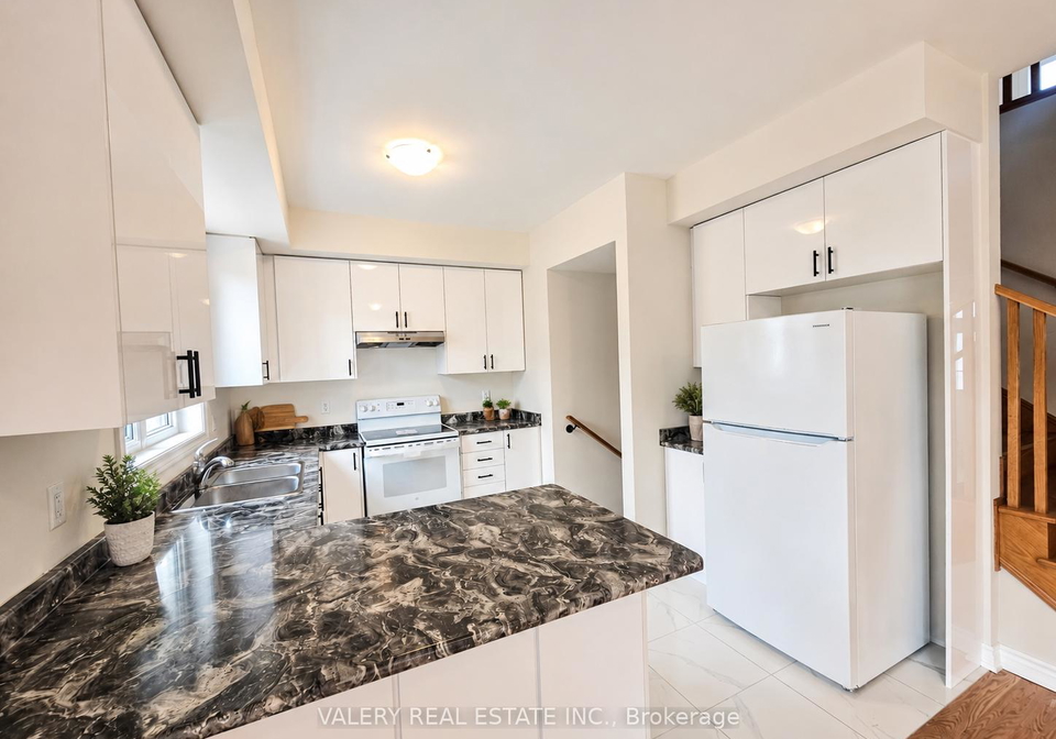 22-hylton-drive-barrie-ontario-s13535210