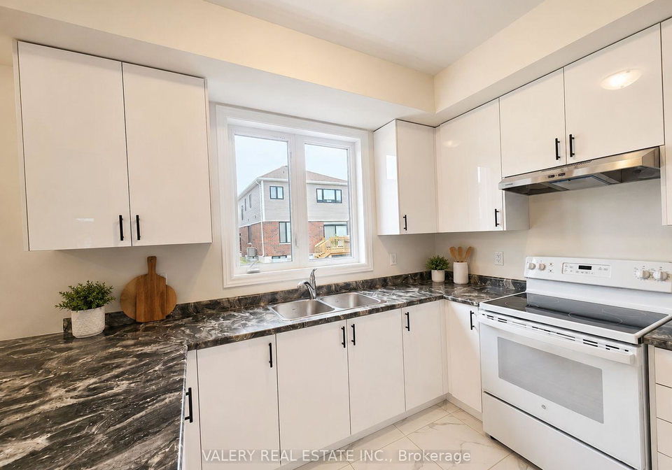 22-hylton-drive-barrie-ontario-s13535210