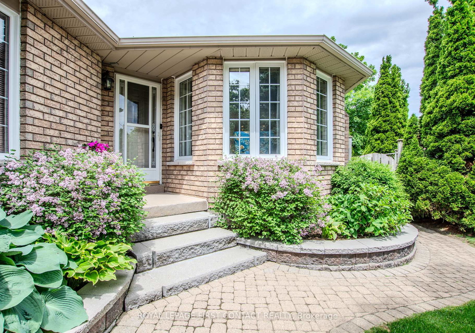 20-mcveigh-drive-barrie-ontario-s13536552