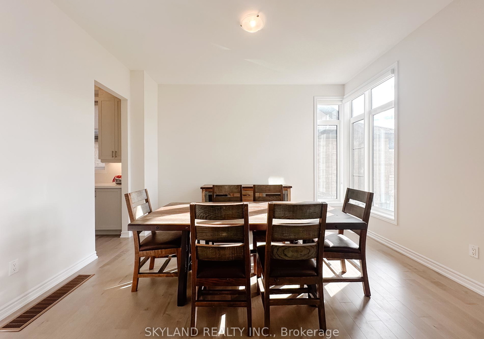 33-del-ray-crescent-wasaga-beach-ontario-s13536662