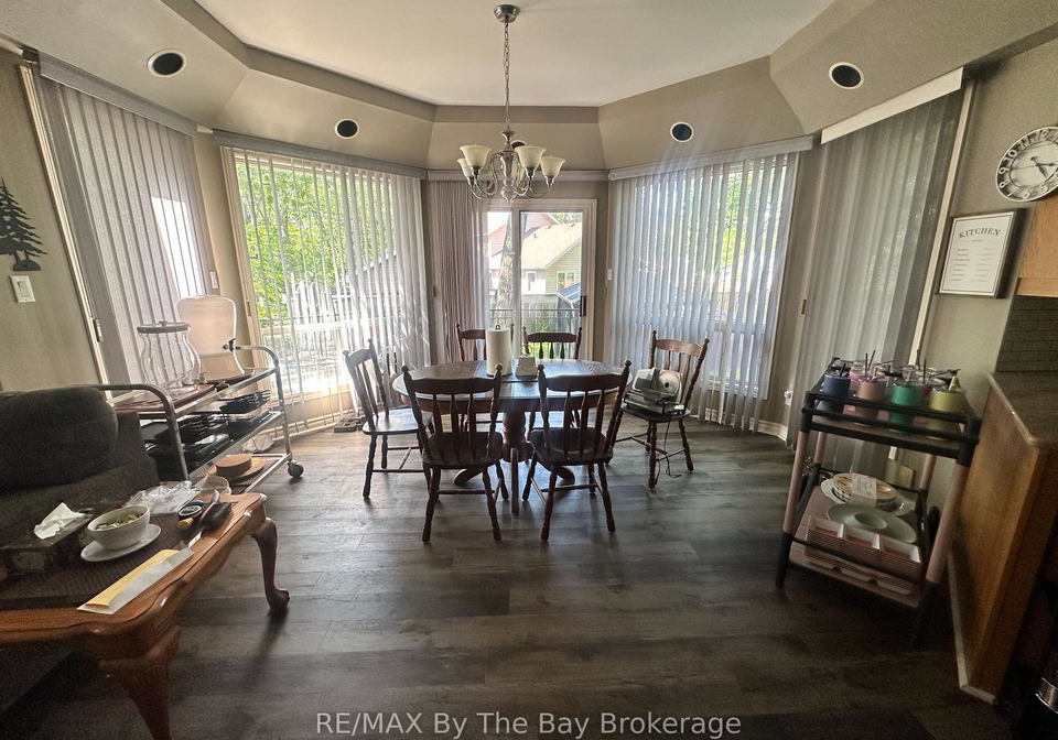 32-1st-lane-wasaga-beach-ontario-s13536886