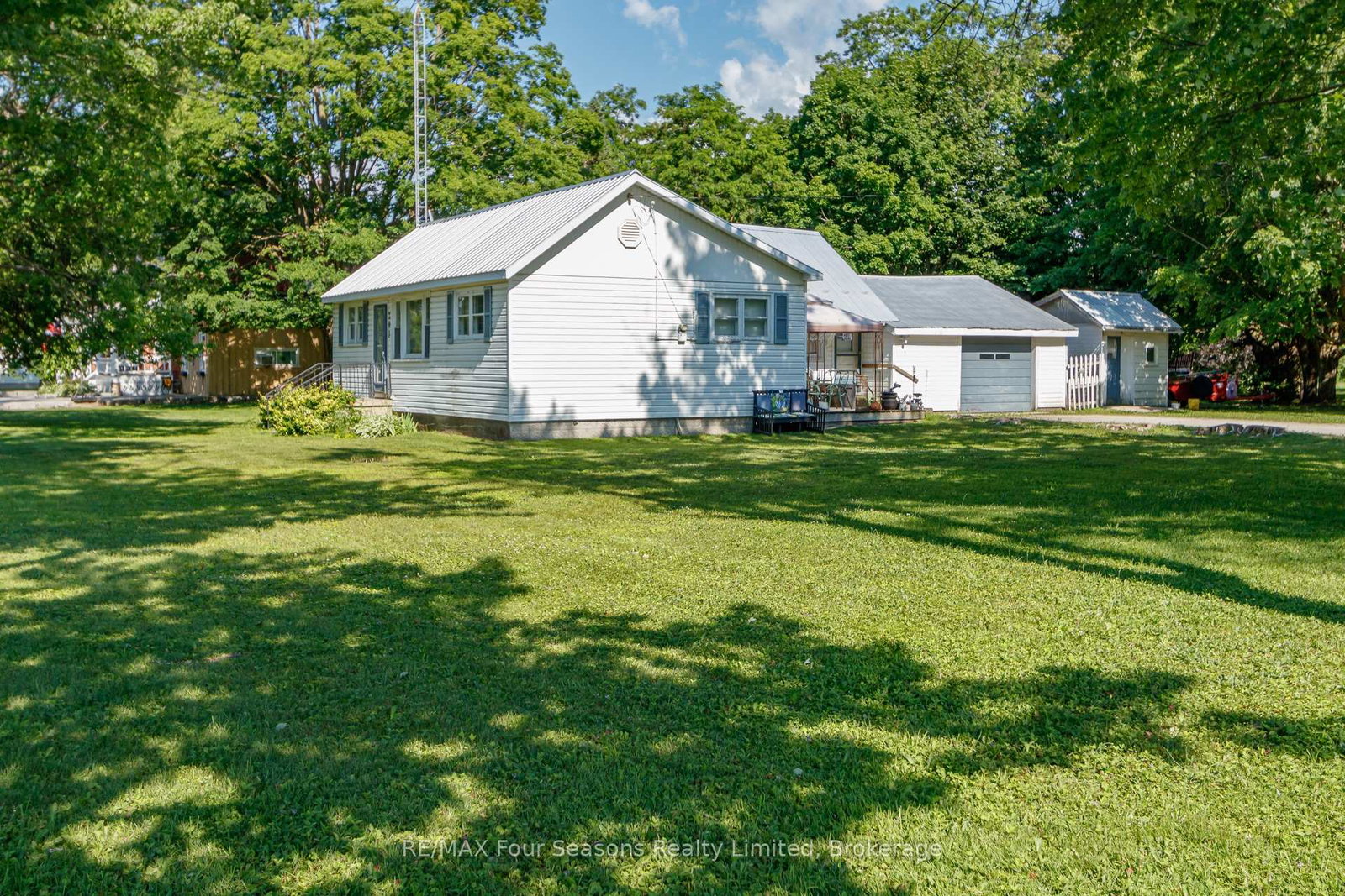 201-sunnidale-street-clearview-ontario-s13536946