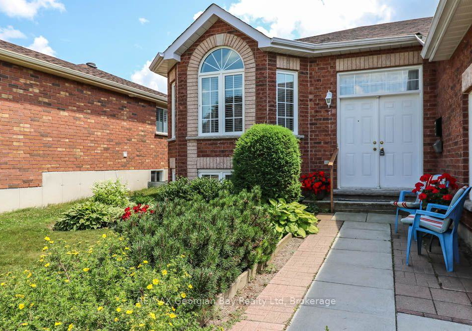 947-montreal-street-midland-ontario-s13537454