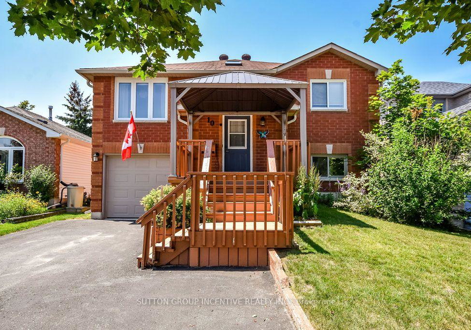 10-palling-lane-barrie-ontario-s13538082