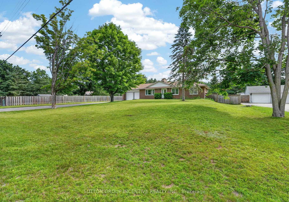 1209-st-vincent-street-n-springwater-ontario-s13538118