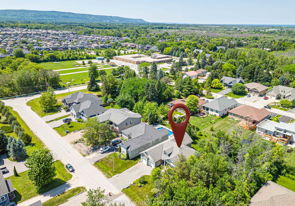 121-mary-street-collingwood-ontario-s13539818