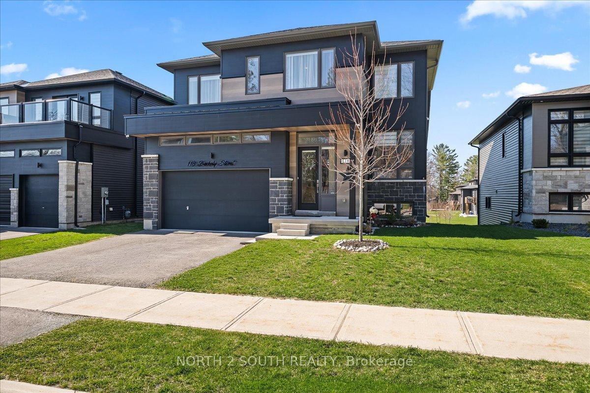 118-berkely-street-wasaga-beach-ontario-s13541478