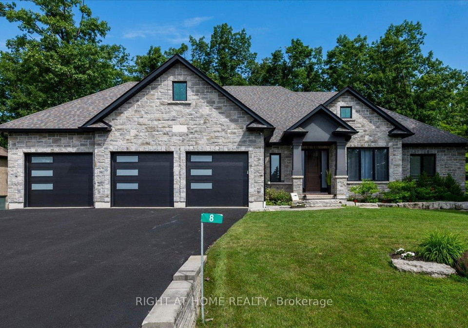 8-lloyd-cook-drive-w-springwater-ontario-s13542434