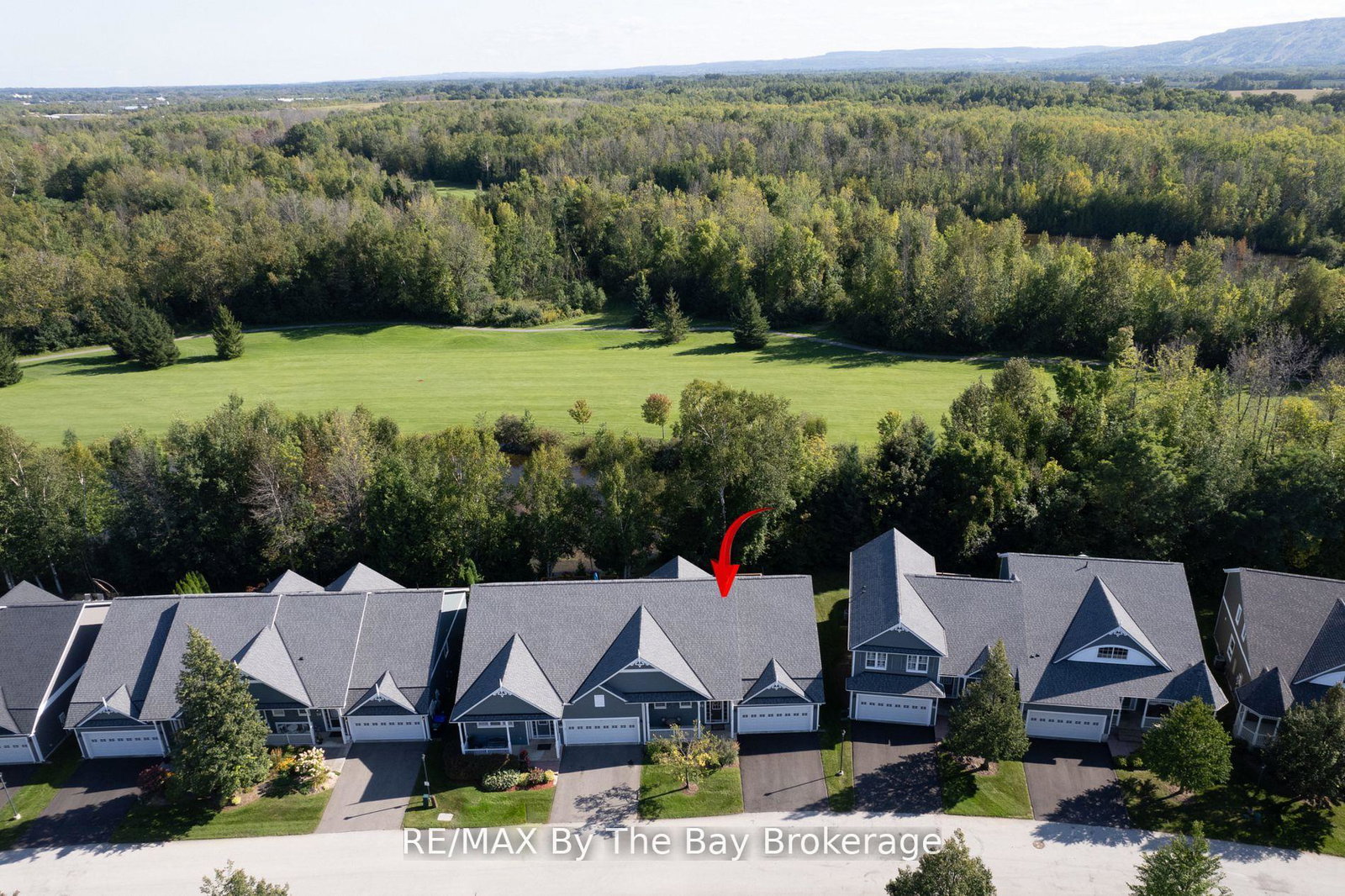 32-green-briar-drive-collingwood-ontario-s13543778