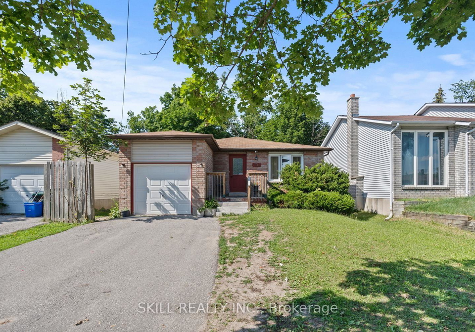 141-hickling-trail-barrie-ontario-s13544896