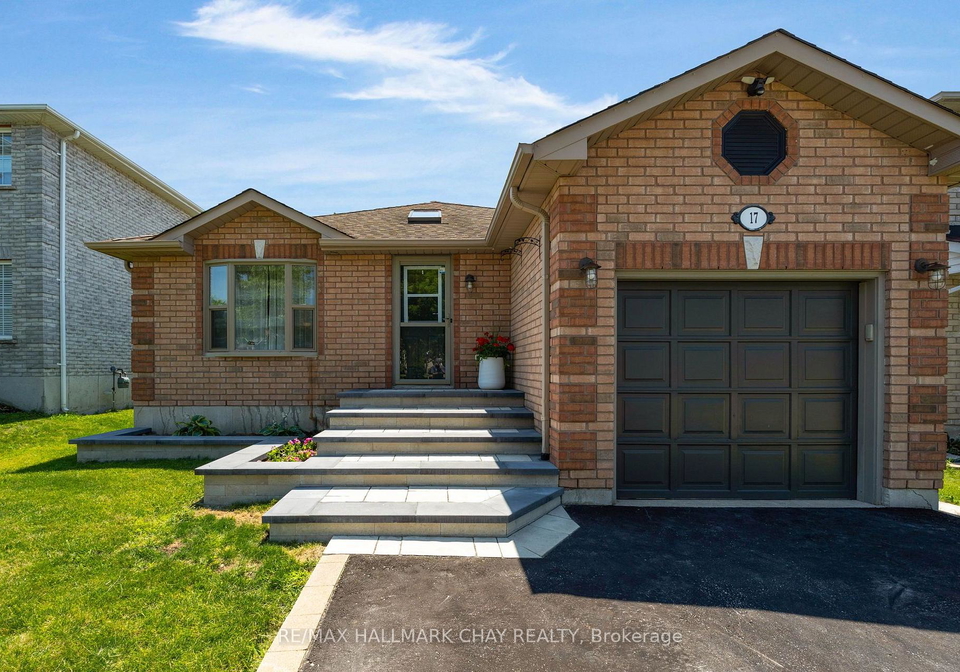 17-benjamin-lane-barrie-ontario-s13544898