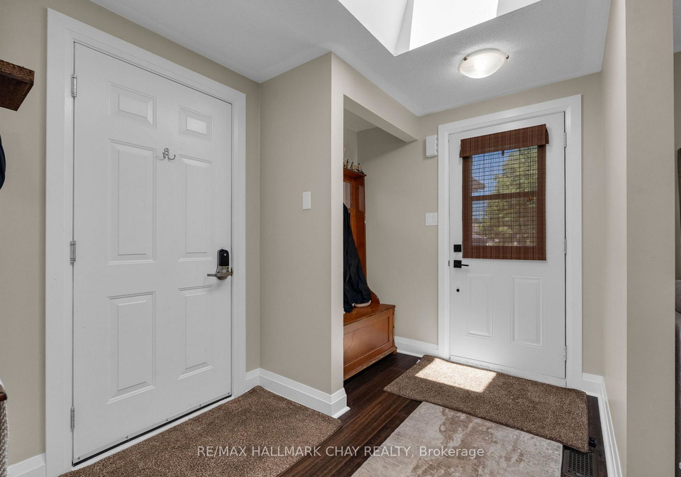 17-benjamin-lane-barrie-ontario-s13544898