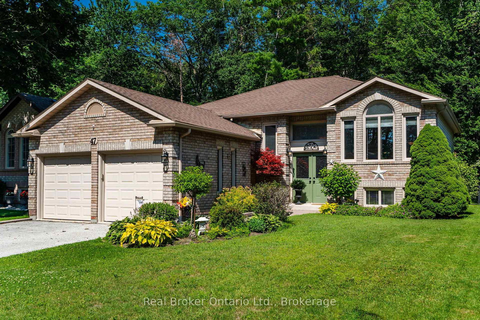 47-timberland-crescent-wasaga-beach-ontario-s13545564