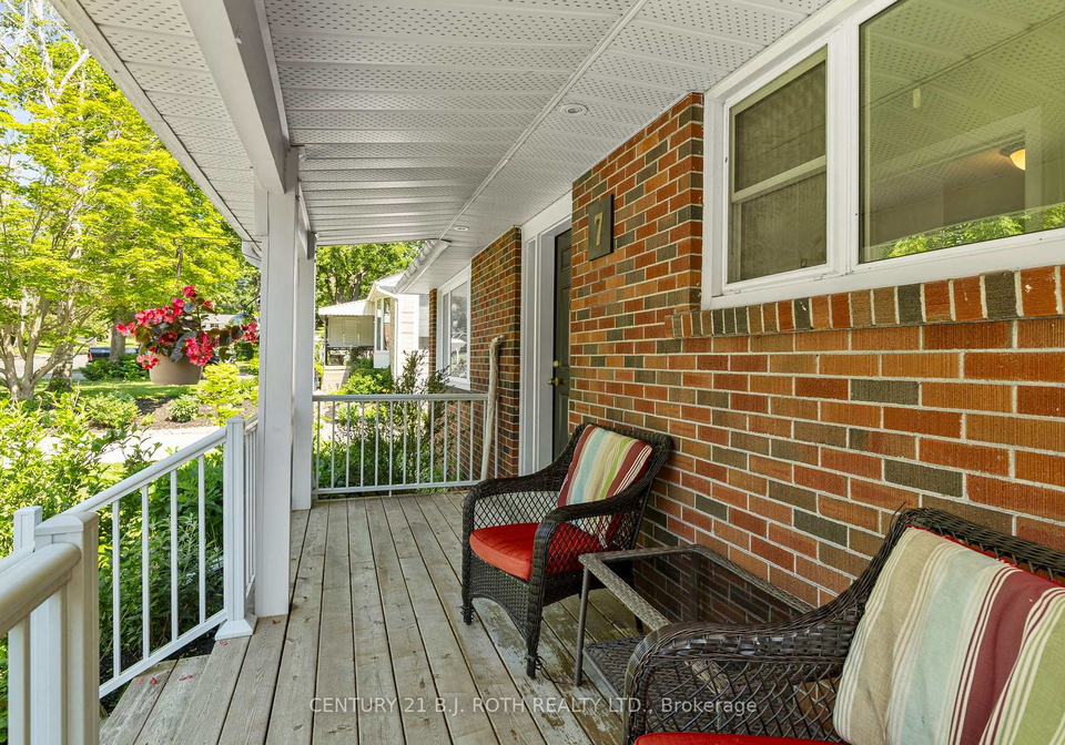 7-vine-street-barrie-ontario-s13548390