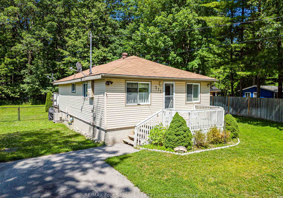 511-oxbow-park-drive-wasaga-beach-ontario-s13549452