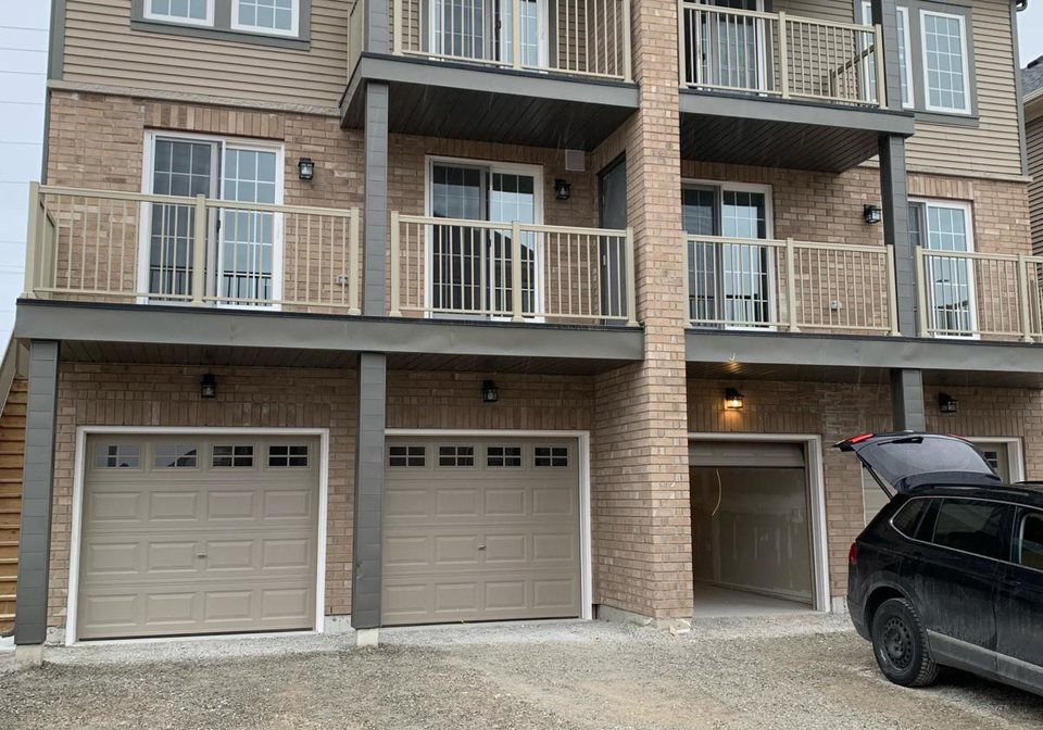 41-pumpkin-corner-crescent-barrie-ontario-s13550194