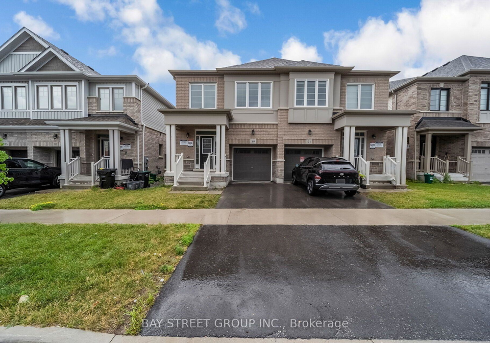 89-phoenix-boulevard-barrie-ontario-s13550432